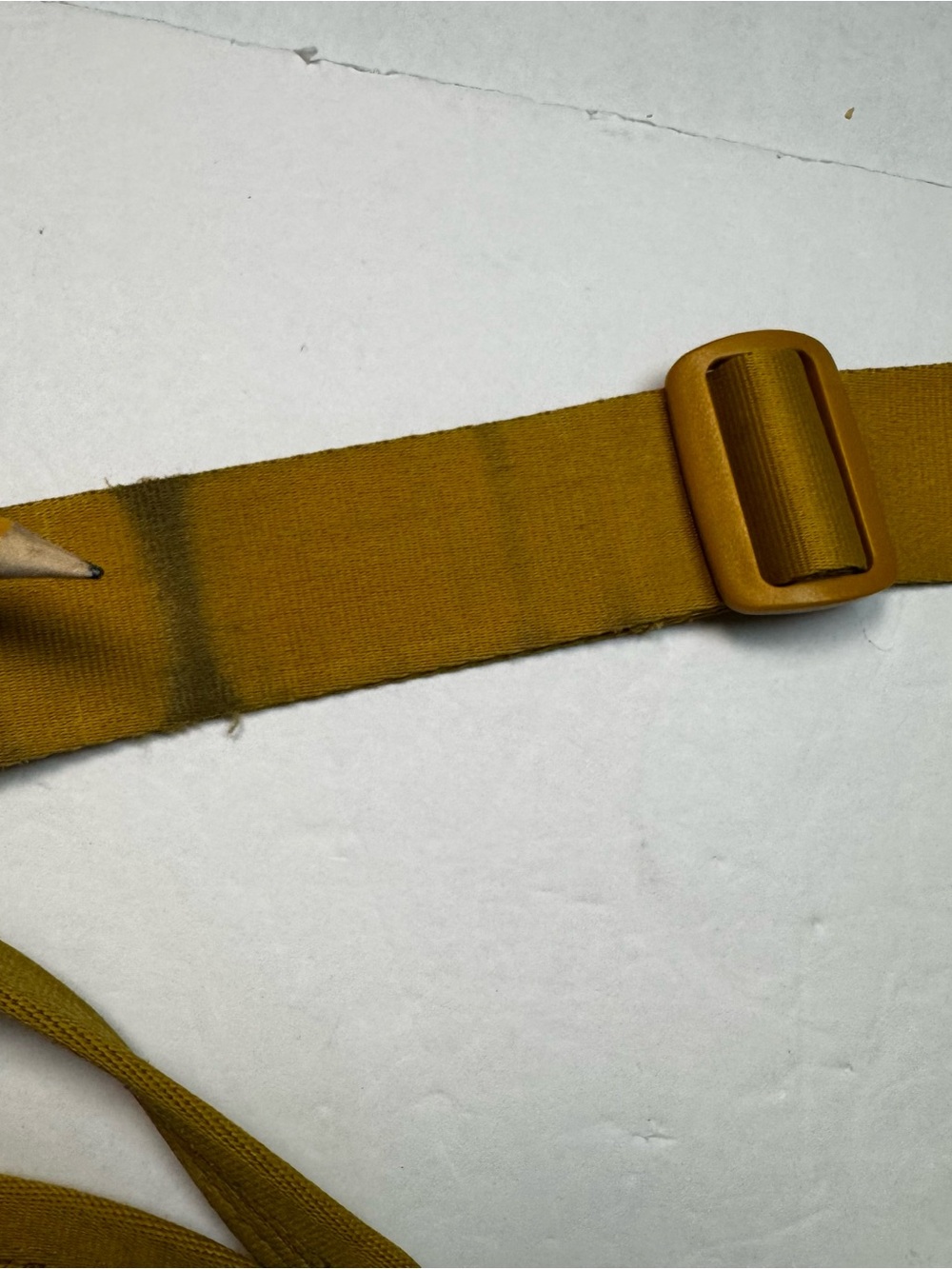 Rare Herschel Supply Co. Barnes Trail Tote In Yellow Mustard Water Resistant - Picture 15 of 15